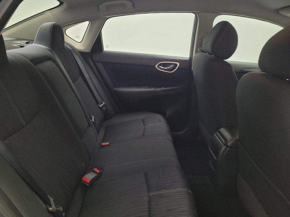 Used 2017 Nissan Sentra SV FWD image 19