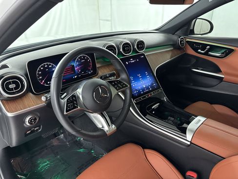 Certified 2024 Mercedes-Benz C 300 Sedan image 4