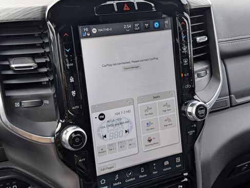 Used 2024 RAM 2500 Laramie w/ Night Edition image 19