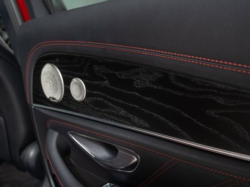 Used 2022 Mercedes-Benz E 53 AMG 4MATIC Sedan w/ Driver Assistance Package image 41