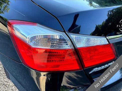 Used 2015 Honda Accord LX image 26
