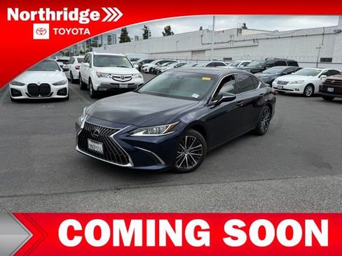 Used 2024 Lexus ES 300h w/ Premium Package FWD image 1