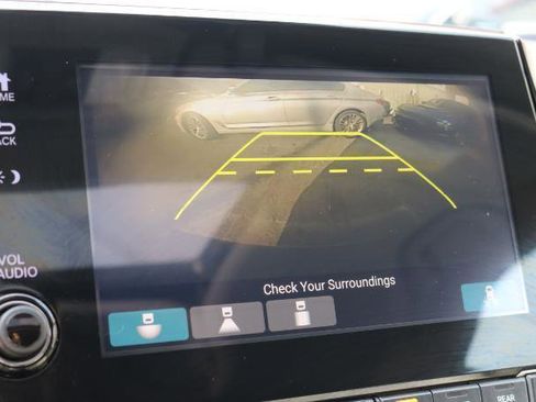 Used 2018 Honda Odyssey EX-L image 17