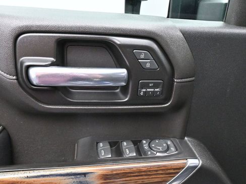Used 2020 Chevrolet Silverado 3500 High Country AWD/4WD image 10