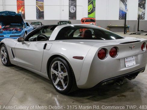 Used 2007 Chevrolet Corvette Coupe w/ Preferred Equipment Group image 5