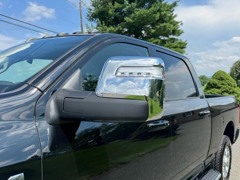 Used 2024 RAM 3500 Laramie w/ Safety Group image 32