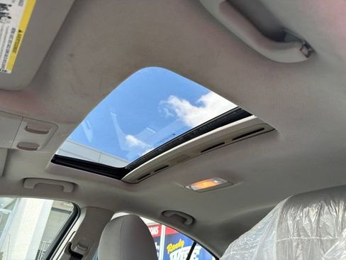 Used 2014 Chevrolet Cruze LT w/ All-Star Edition FWD image 22