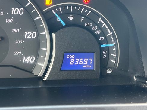 Used 2012 Toyota Camry LE FWD image 23