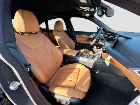 New 2026 BMW 430i w/ M Sport Package image 23