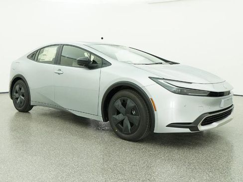 New 2026 Toyota Prius Plug-In Hybrid image 93