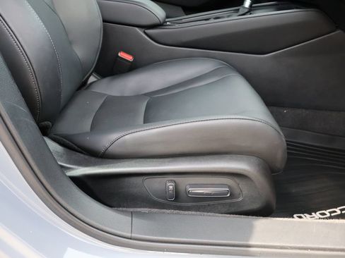 Used 2023 Honda Accord Touring image 10