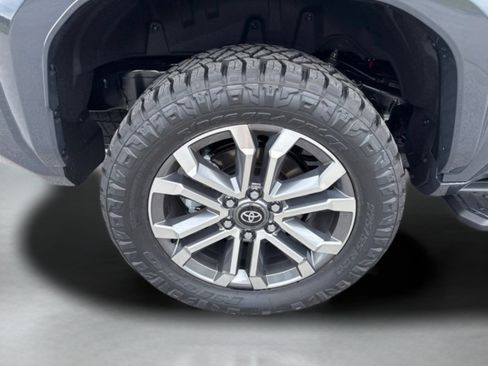 New 2026 Toyota 4Runner Limited AWD/4WD image 43