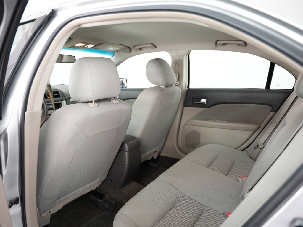 Used 2012 Ford Fusion S FWD image 30