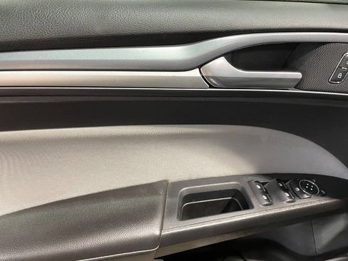 Used 2014 Ford Fusion S image 4