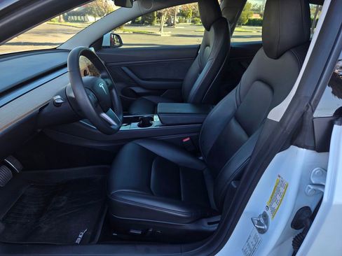 Used 2019 Tesla Model 3 Long Range image 15