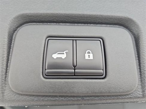 Certified 2023 Nissan Rogue SL w/ SL Premium Package image 13