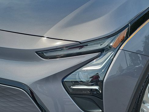 Used 2022 Chevrolet Bolt LT FWD image 28