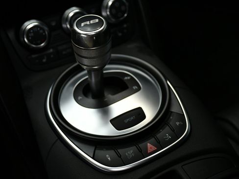 Used 2008 Audi R8 V8 image 22