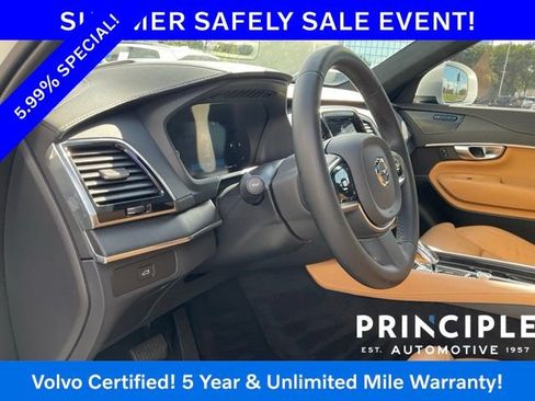 Certified 2024 Volvo XC90 B6 Ultimate w/ Lounge Package AWD/4WD image 16