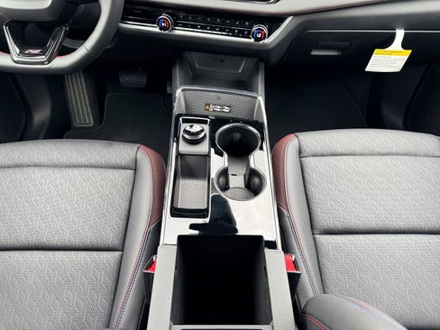 New 2026 Chevrolet Equinox RS w/ Convenience Package III image 17