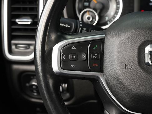 Used 2019 RAM 1500 Big Horn RWD image 10
