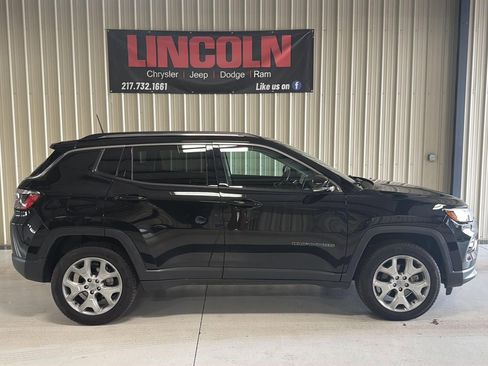 Used 2022 Jeep Compass Limited w/ Sun and Sound Group image 5