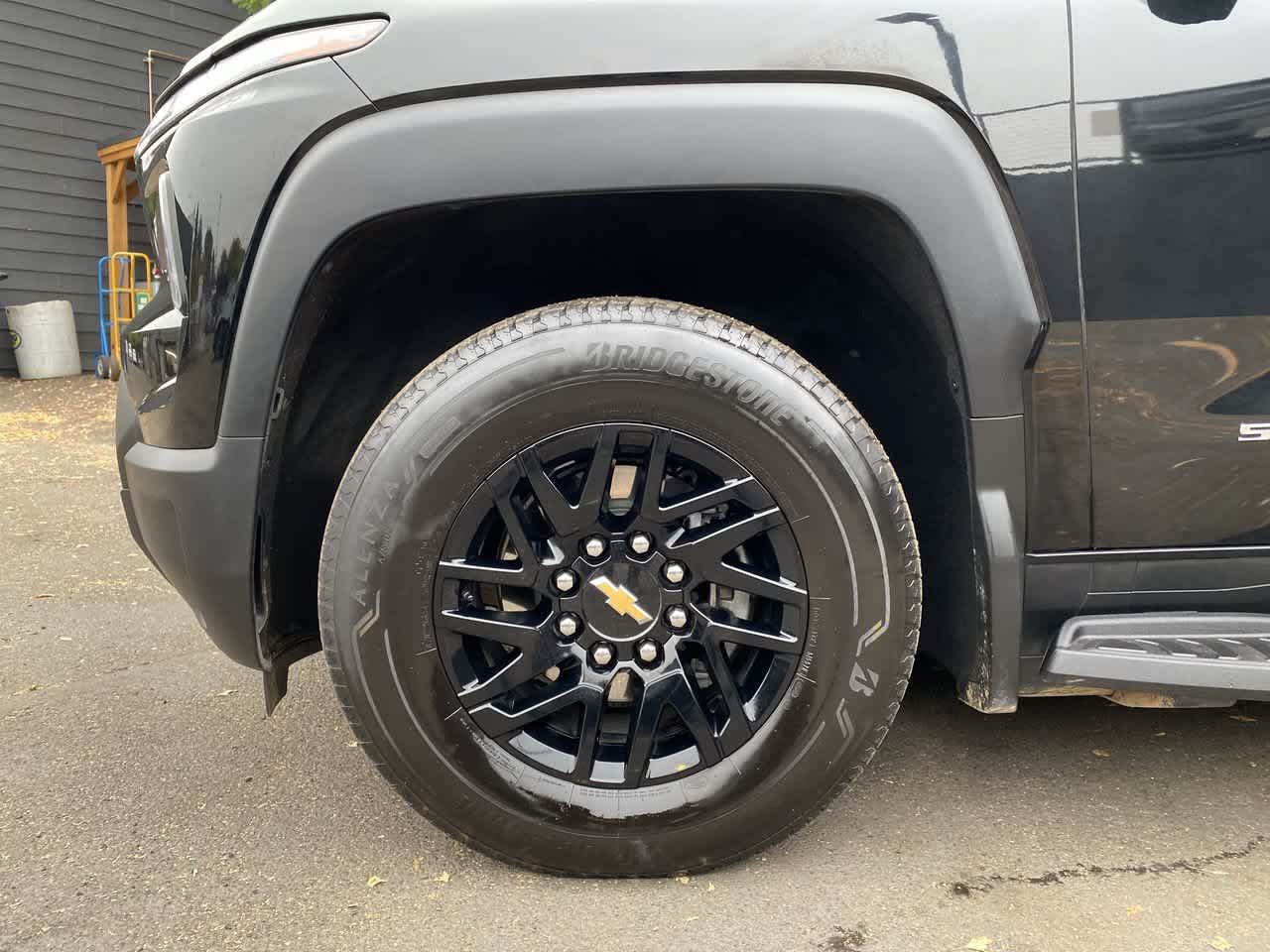Used 2024 Chevrolet Silverado EV W/T AWD/4WD image 11