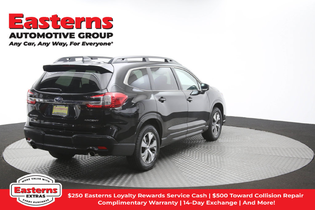 Used 2025 Subaru Ascent Premium AWD/4WD image 43