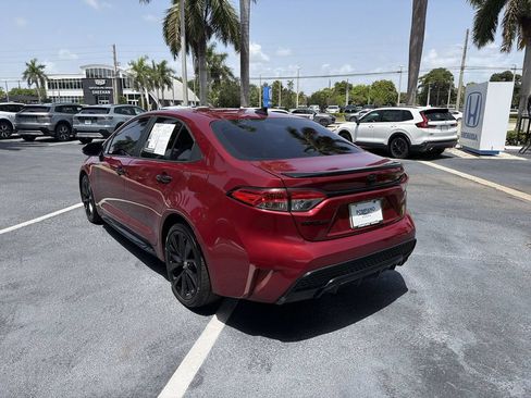 Used 2022 Toyota Corolla SE FWD image 6