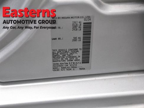 Used 2024 Nissan Altima 2.5 SV FWD image 34