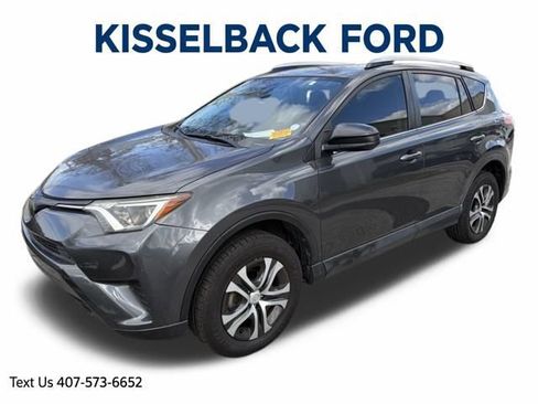 Used 2018 Toyota RAV4 LE image 8