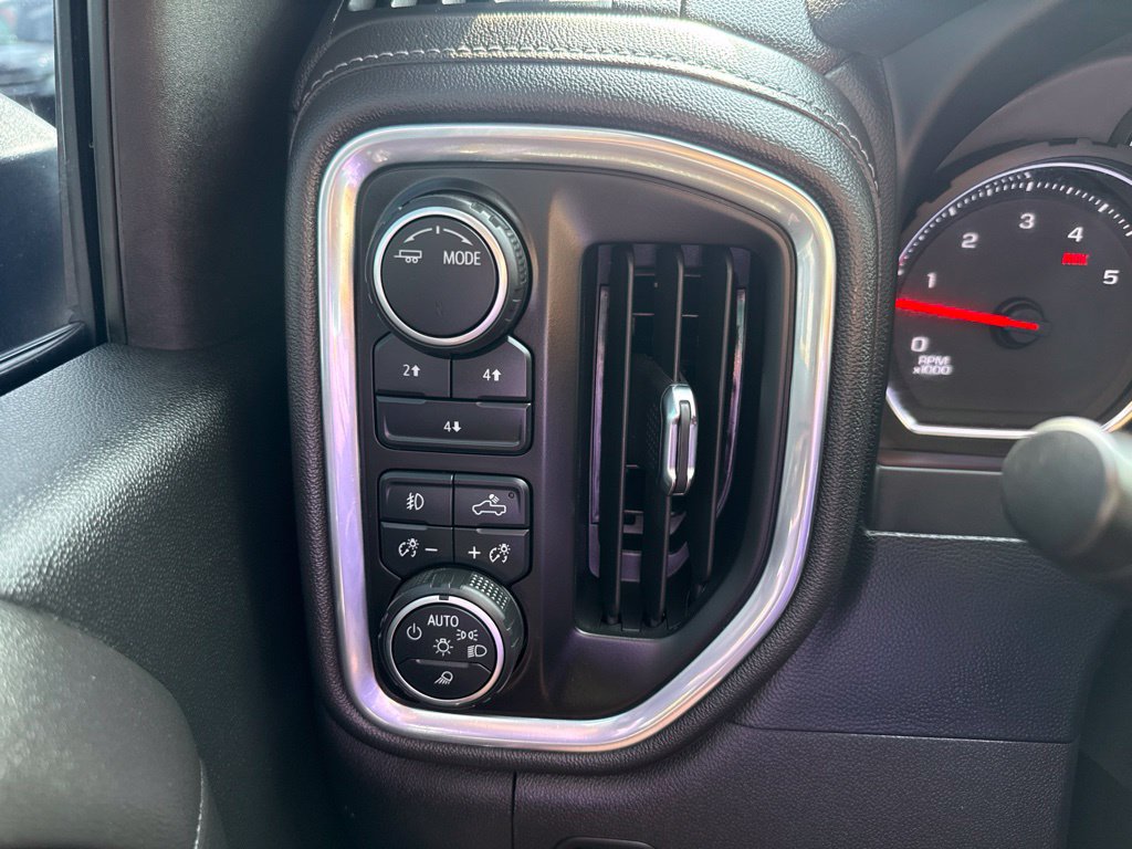 Used 2022 Chevrolet Silverado 2500 LT w/ Z71 Sport Edition AWD/4WD image 26