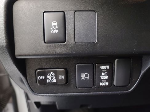 Used 2023 Toyota Tacoma TRD Sport image 24