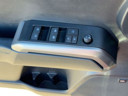 Used 2023 Toyota Tacoma Limited image 22