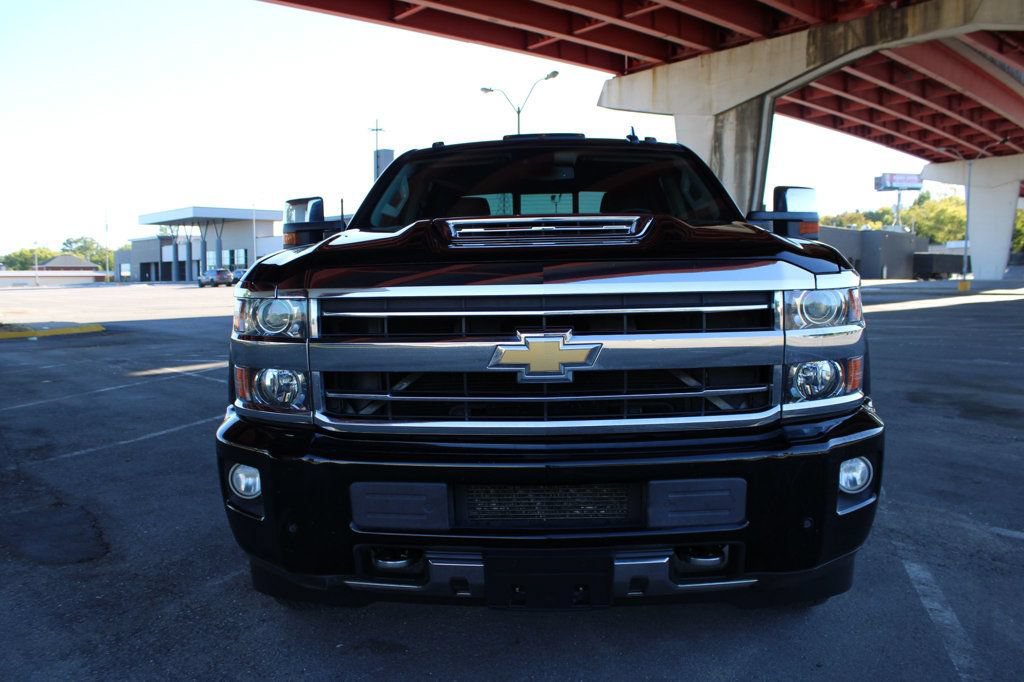 Used 2019 Chevrolet Silverado 3500 High Country w/ Duramax Plus Package AWD/4WD image 3