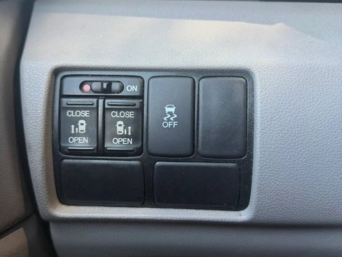 Used 2016 Honda Odyssey EX image 23