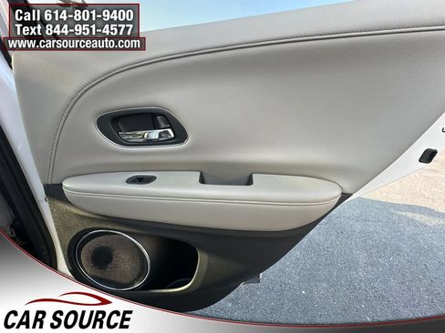 Used 2018 Honda HR-V EX-L image 26
