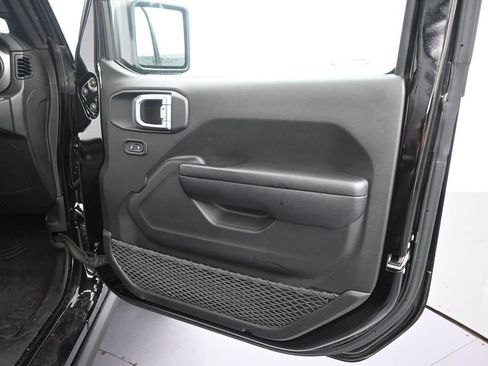 Used 2021 Jeep Wrangler Unlimited Sport AWD/4WD image 21