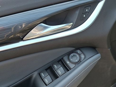 Certified 2024 Buick Enclave Essence w/ Sport Touring Edition image 22