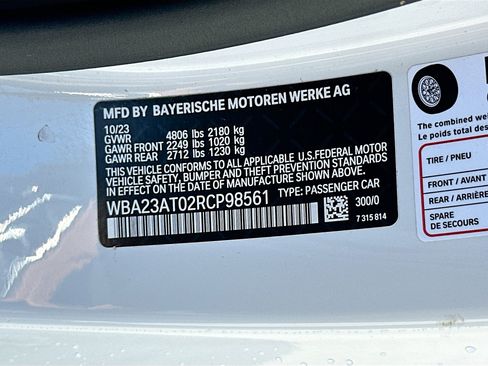Certified 2024 BMW 430i Convertible w/ M Sport Package RWD image 35