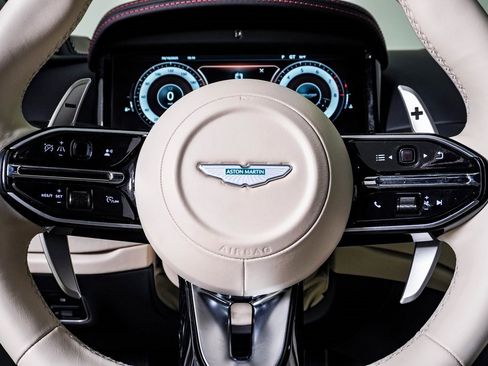 Used 2024 Aston Martin DB12 Coupe image 26