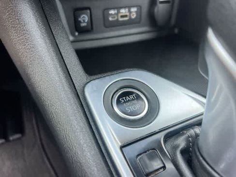 Used 2024 Nissan Sentra SV FWD image 28