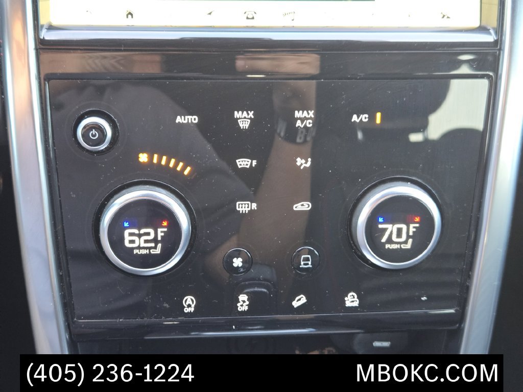 Used 2020 Land Rover Discovery Sport HSE R-Dynamic AWD/4WD image 17