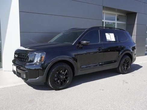 Used 2024 Kia Telluride SX Prestige X-Pro AWD/4WD image 3