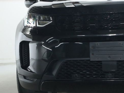 Used 2023 Land Rover Discovery Sport S image 6