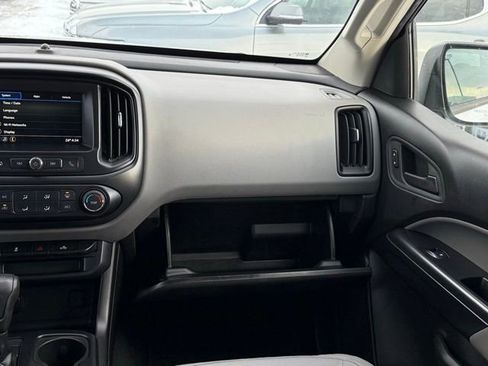 Used 2019 Chevrolet Colorado W/T image 22