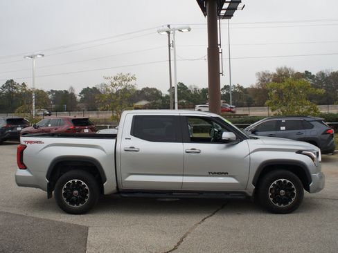 Used 2022 Toyota Tundra SR5 image 20