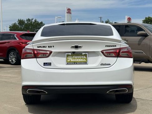 Used 2019 Chevrolet Malibu Premier FWD image 4