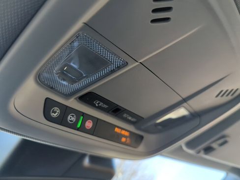 Used 2021 Chevrolet Malibu LT w/ Leather Package image 19