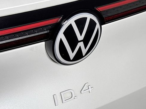 Certified 2023 Volkswagen ID.4 Pro S Plus AWD/4WD image 27